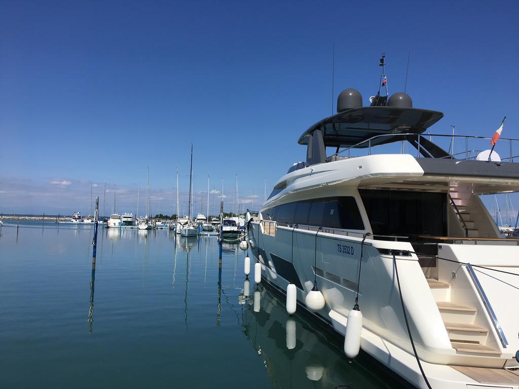 Hotel Da Giovanna Lignano Sabbiadoro Eksteriør bilde